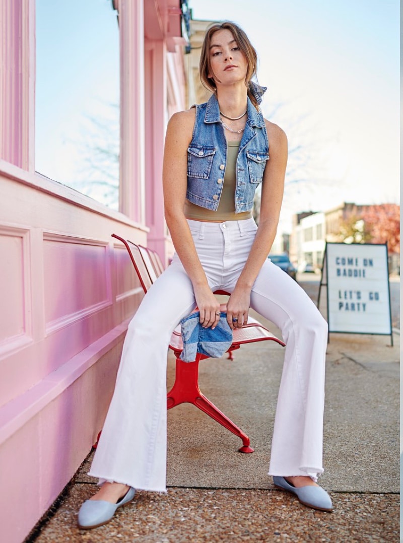model wearing the hill flat in new fresh blue