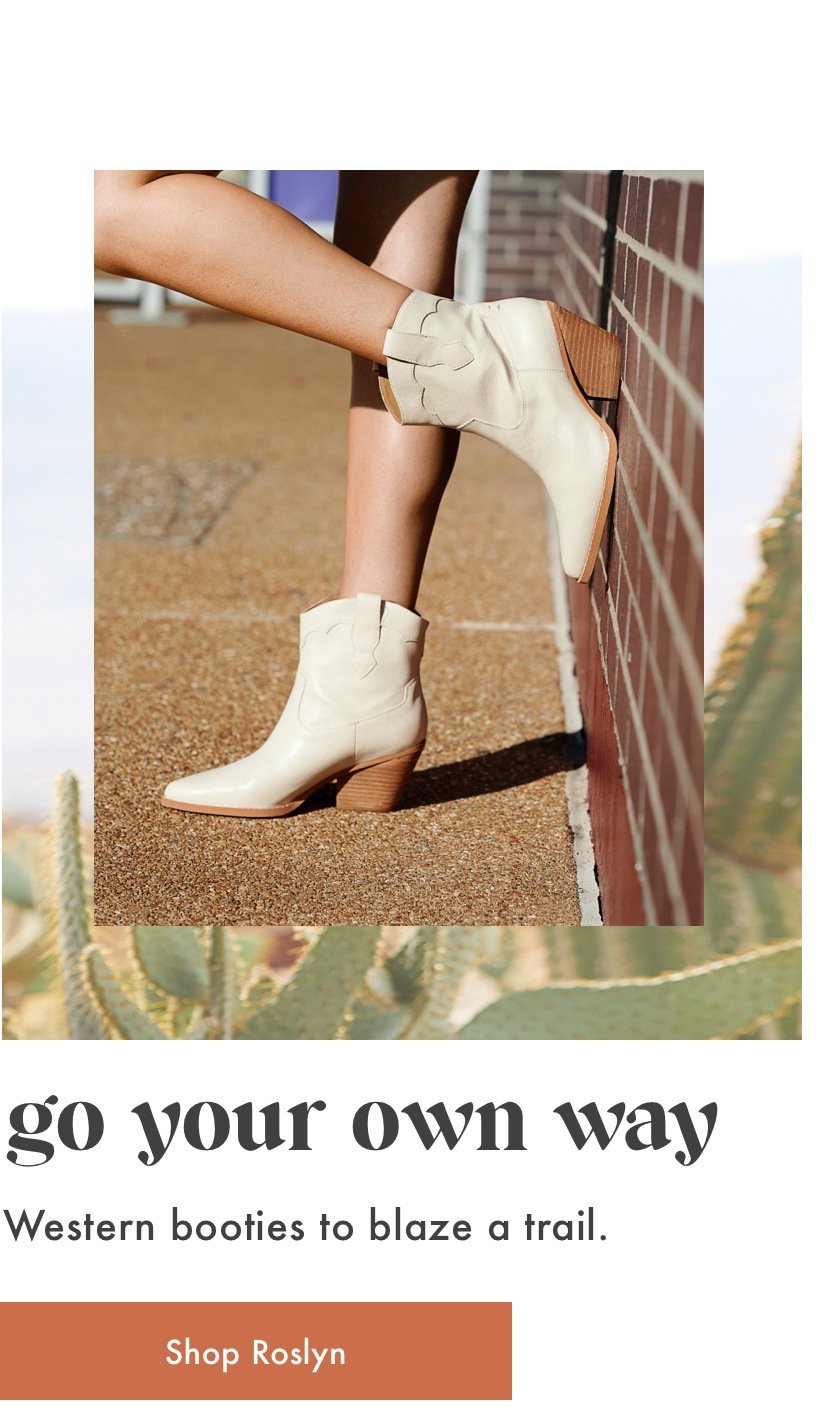 the roslyn western boot in birch beige
