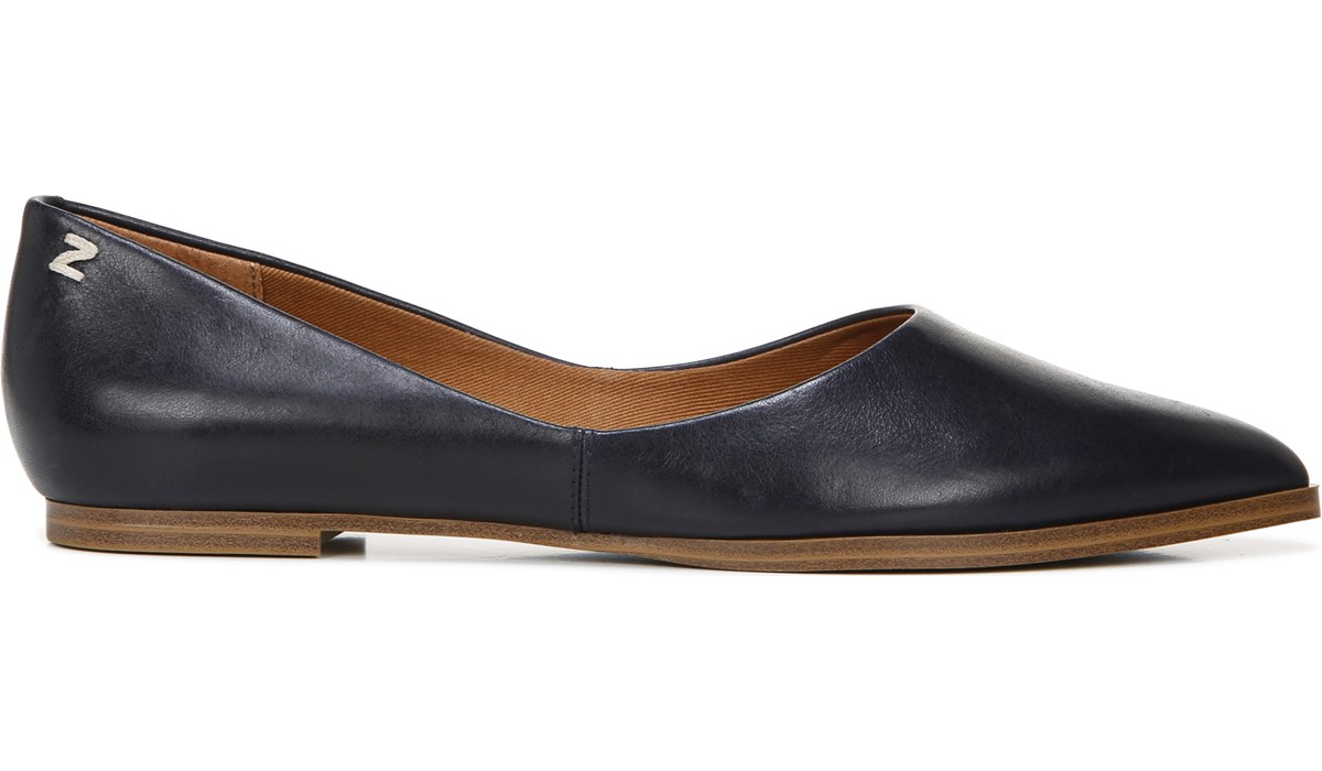 flat hill shoes